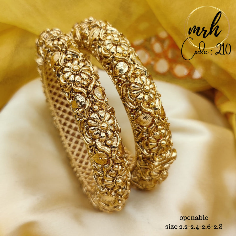 Gold Platted Openable Bangles