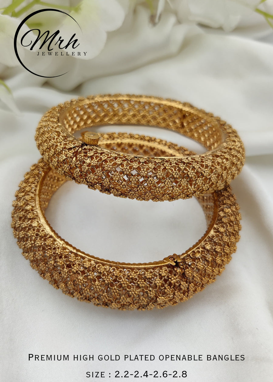 Gold Platted Openable Bangles