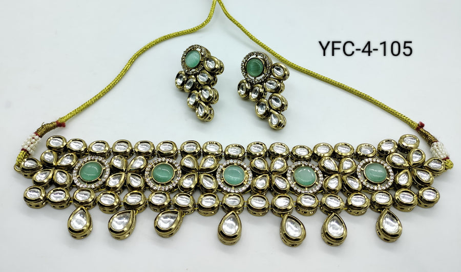 Kundan Choker Set