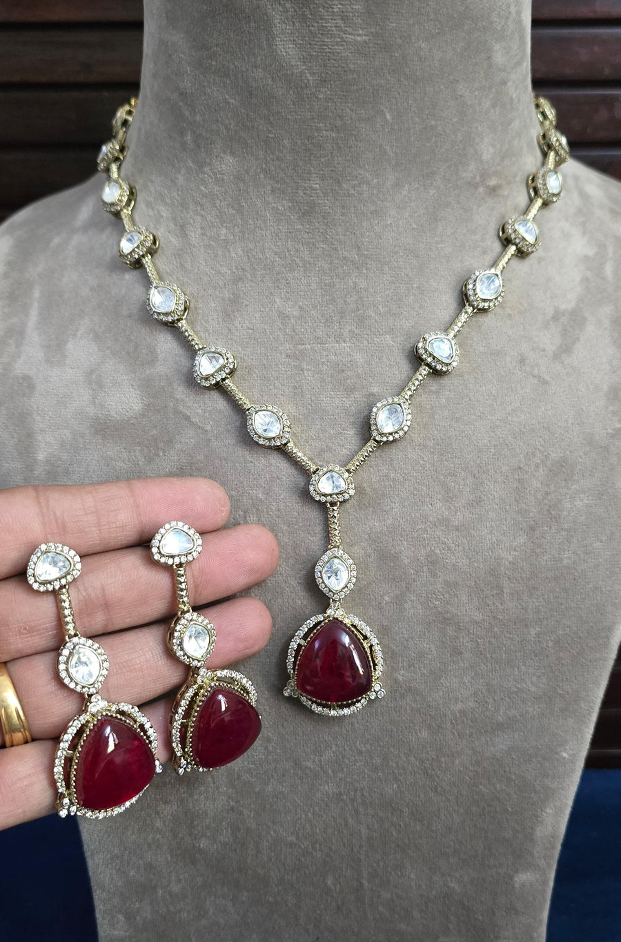 Moissanite kundan Necklace Set