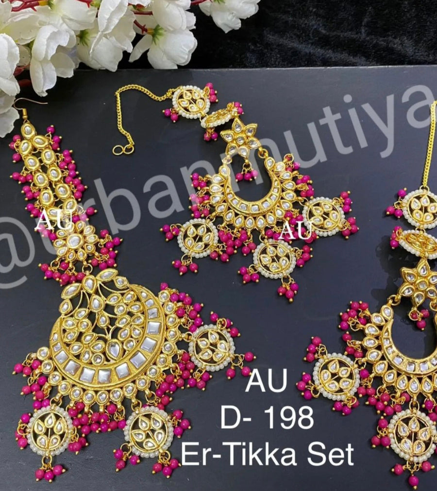 Kundan Earrings and Maangtikka