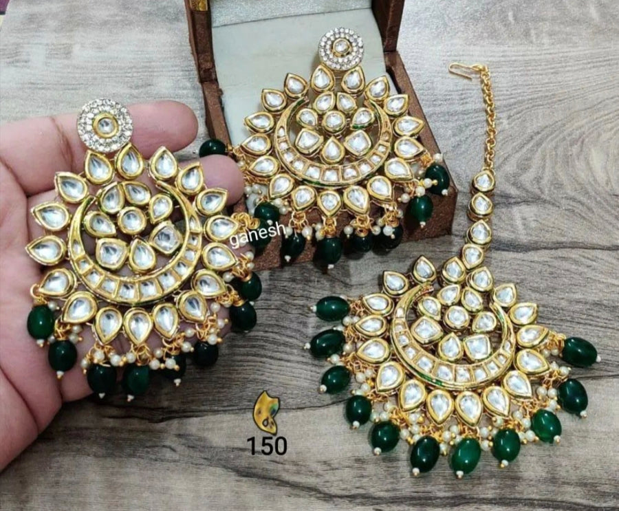 Kundan Earrings and Mathapatti
