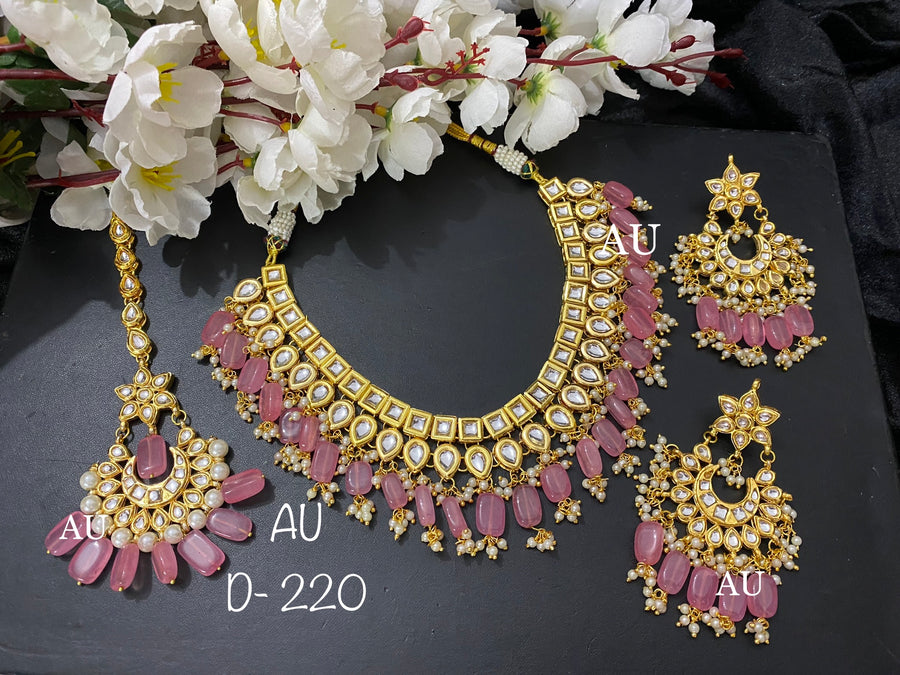 Kundan Necklace Set