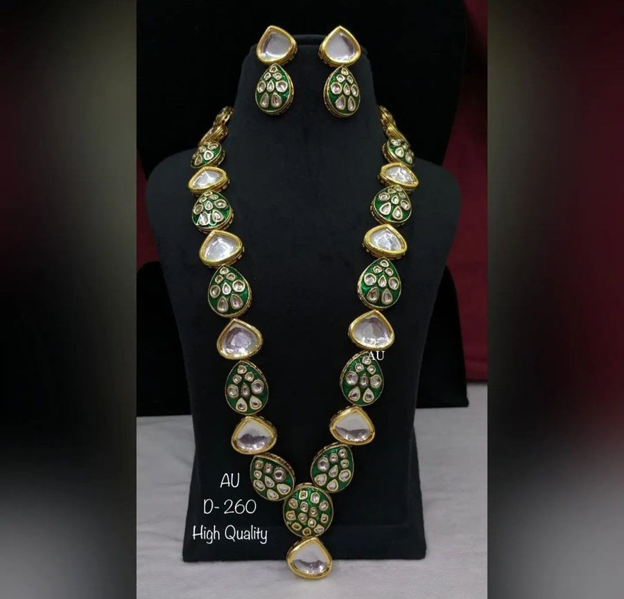 Kundan Necklace Set