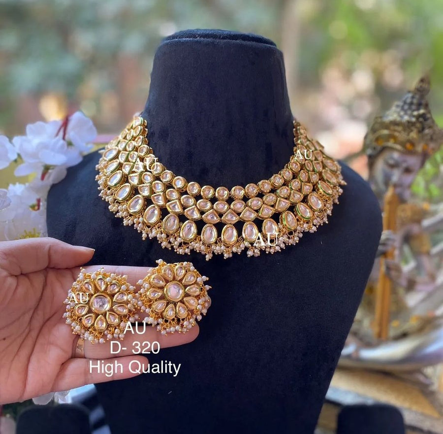 Kundan Neckace Set