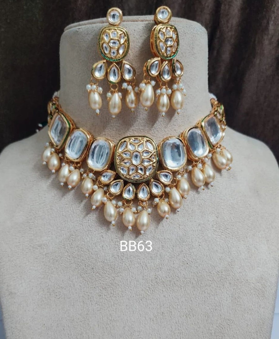 Kundan Choker Set