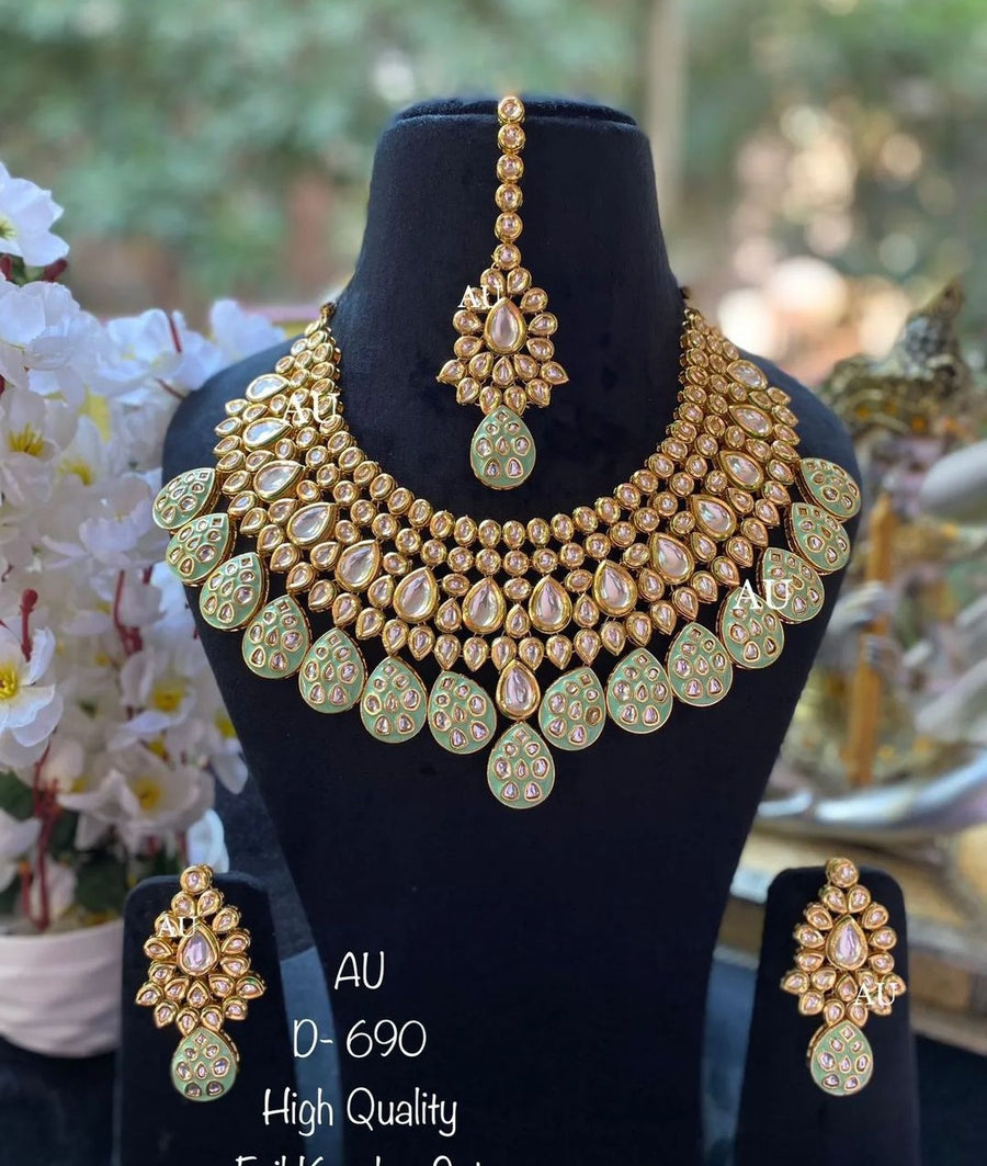 kundan Necklace set