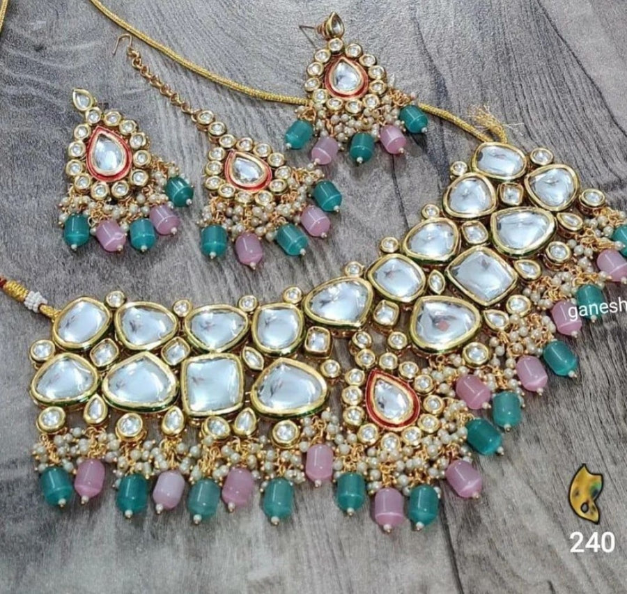 Kundan Choker set