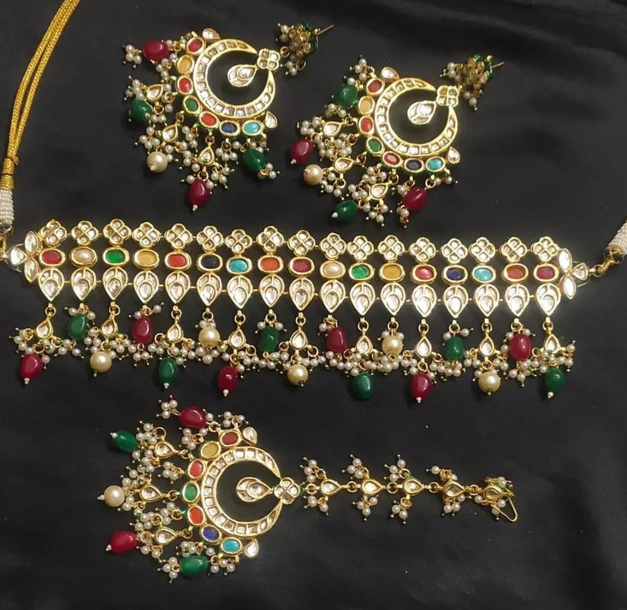 Kundan Choker Set