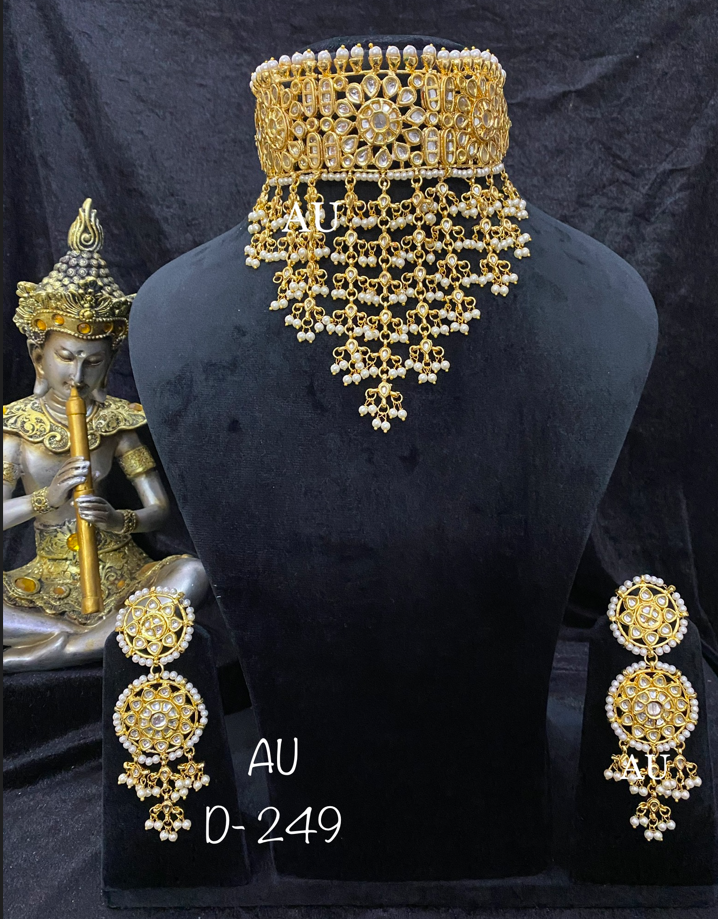 Kundan Choker Set